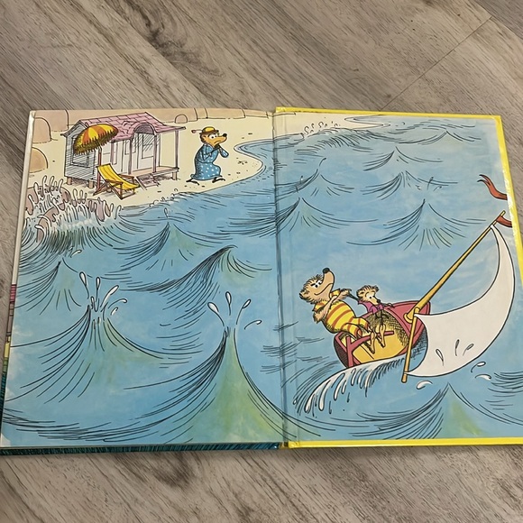 The Bears Vacation Stan Jan Berenstain First Edition Rare 1968 Beginner Book - Picture 6 of 6